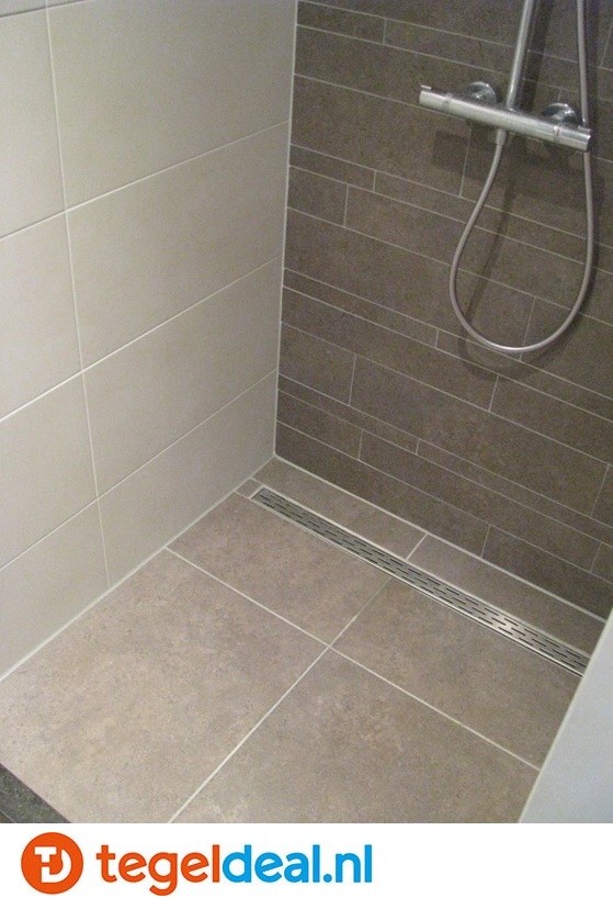 Badkamer met een warme uitstraling